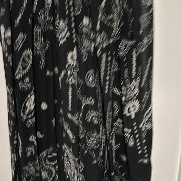 IRO.JEANS Dress Size 36 S/XS Womans Black White Paisley Cross Back V-Neck Ruffle - Picture 5 of 5